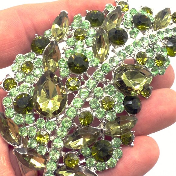 Rhinestone Brooch Set of 3 Leaf Floral Designs Multicolor Gold Silver Tone Resin - Picture 7 of 14